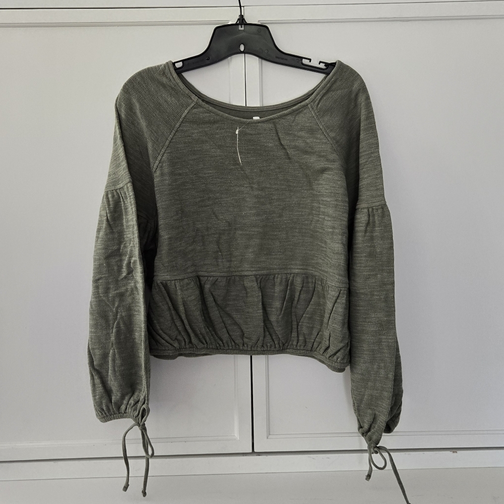 NWT Aerie Top